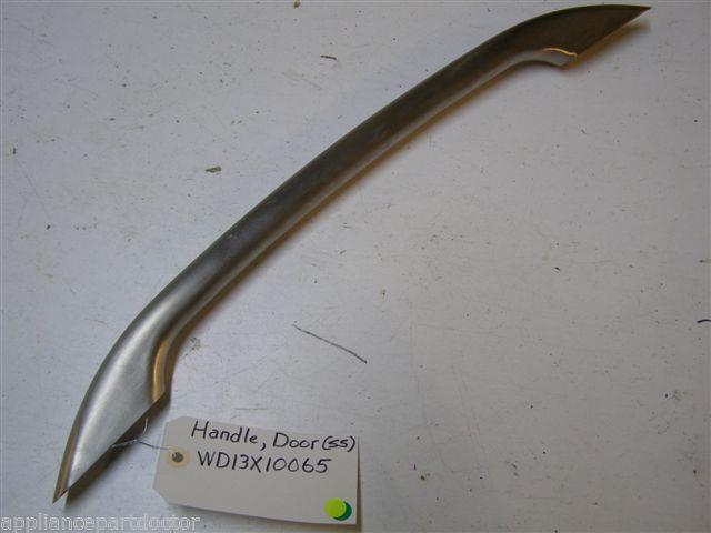 GE DISHWASHER WD13X10065 STAINLESS HANDLE *MILDLY SCUFFED USED PART ASSEMBLY GE DISHWASHER WD13X10065 STAINLESS HANDLE *MILDLY SCUFFED USED PART ASSEMBLY